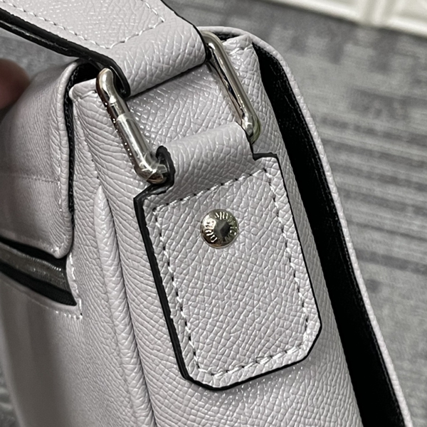 ルイヴィトンバッグ細部ディテール